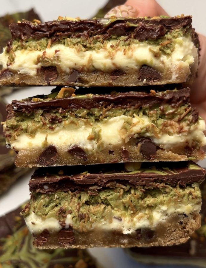 Dubai Chocolate Chip Cheesecake Bars