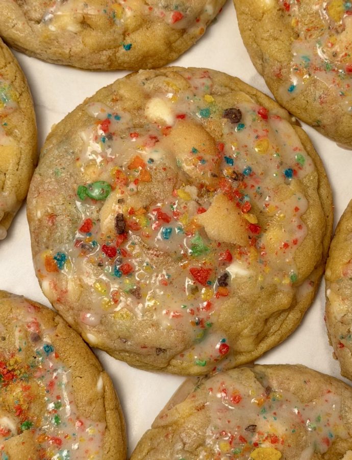Fruity Pebbles Banana Pudding Cookies